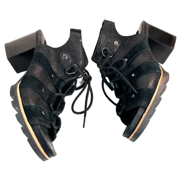 Sorel Women’s Addington Leather Sandal Color: Black Size: 8.5 - Picture 9 of 12